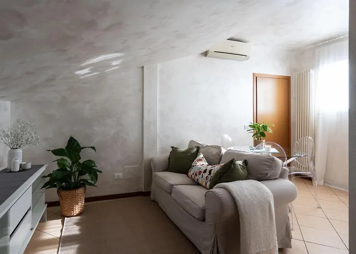 Pensionat Maison Mia Parma